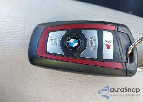 2017 BMW 330I z USA, uszkodzony, nr VIN WBA8B9G35HNU56055